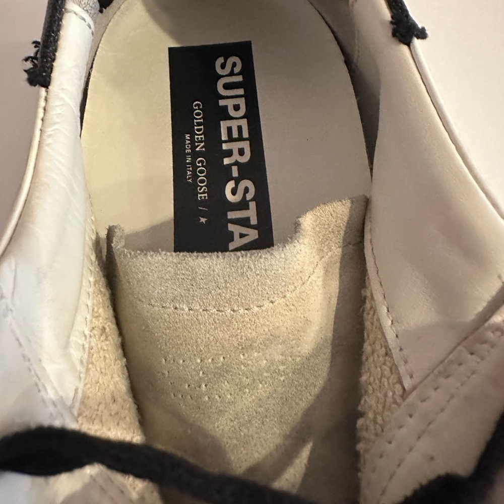 Golden Goose Superstar Sneaker - Picture 9 of 11
